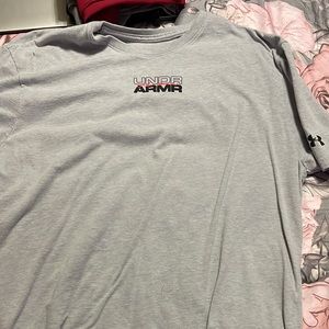 Womens under armour shirt